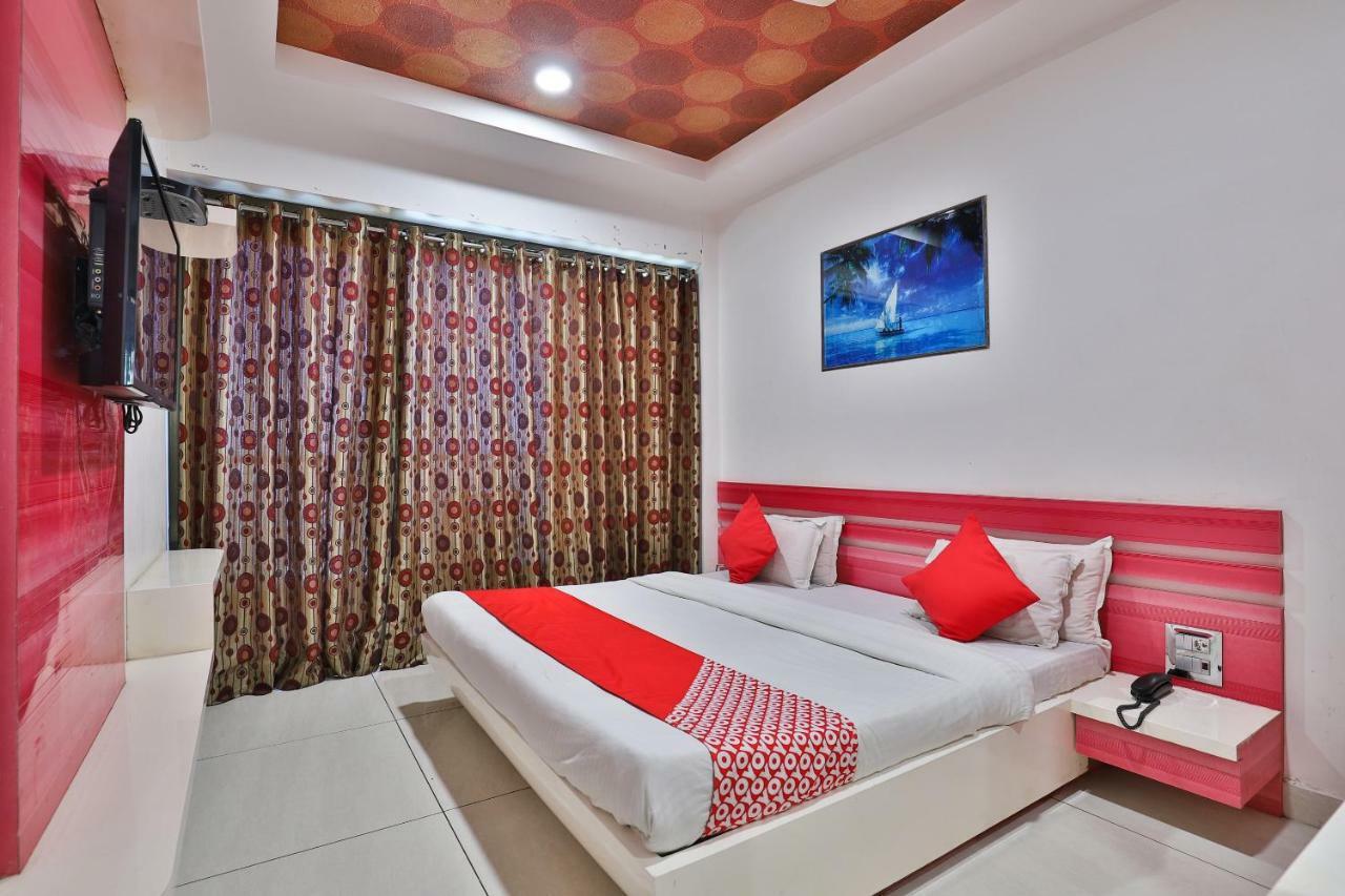 Hotel Relax Inn Diu Eksteriør bilde
